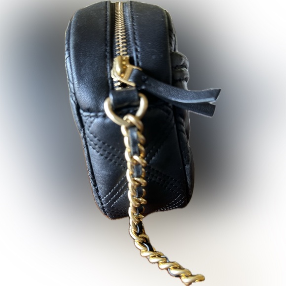 Tory Burch Fleming Camera Bag - Picture 3 of 7